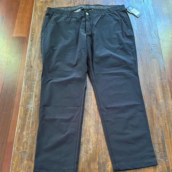 Under Armour Other - Under Armour Black Chinos Straight Leg